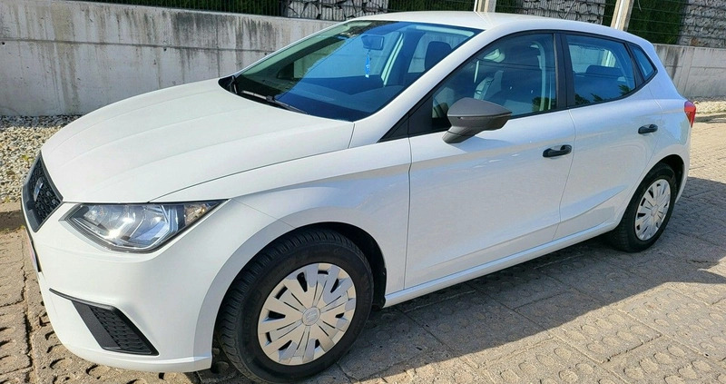 Seat Ibiza cena 39024 przebieg: 93000, rok produkcji 2019 z Bełchatów małe 211